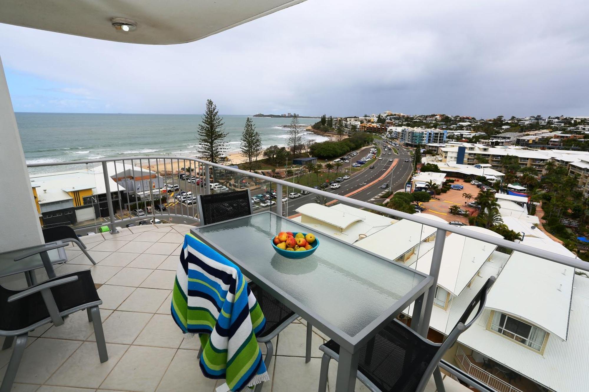 Mandolin Beachfront Resort Alexandra Headland Exterior foto