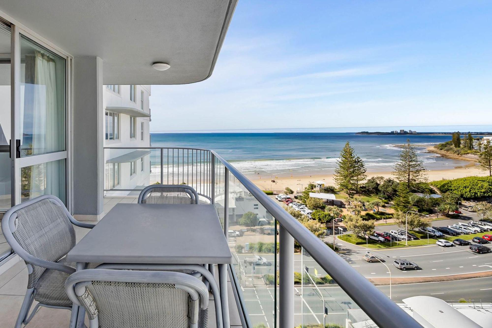 Mandolin Beachfront Resort Alexandra Headland Exterior foto