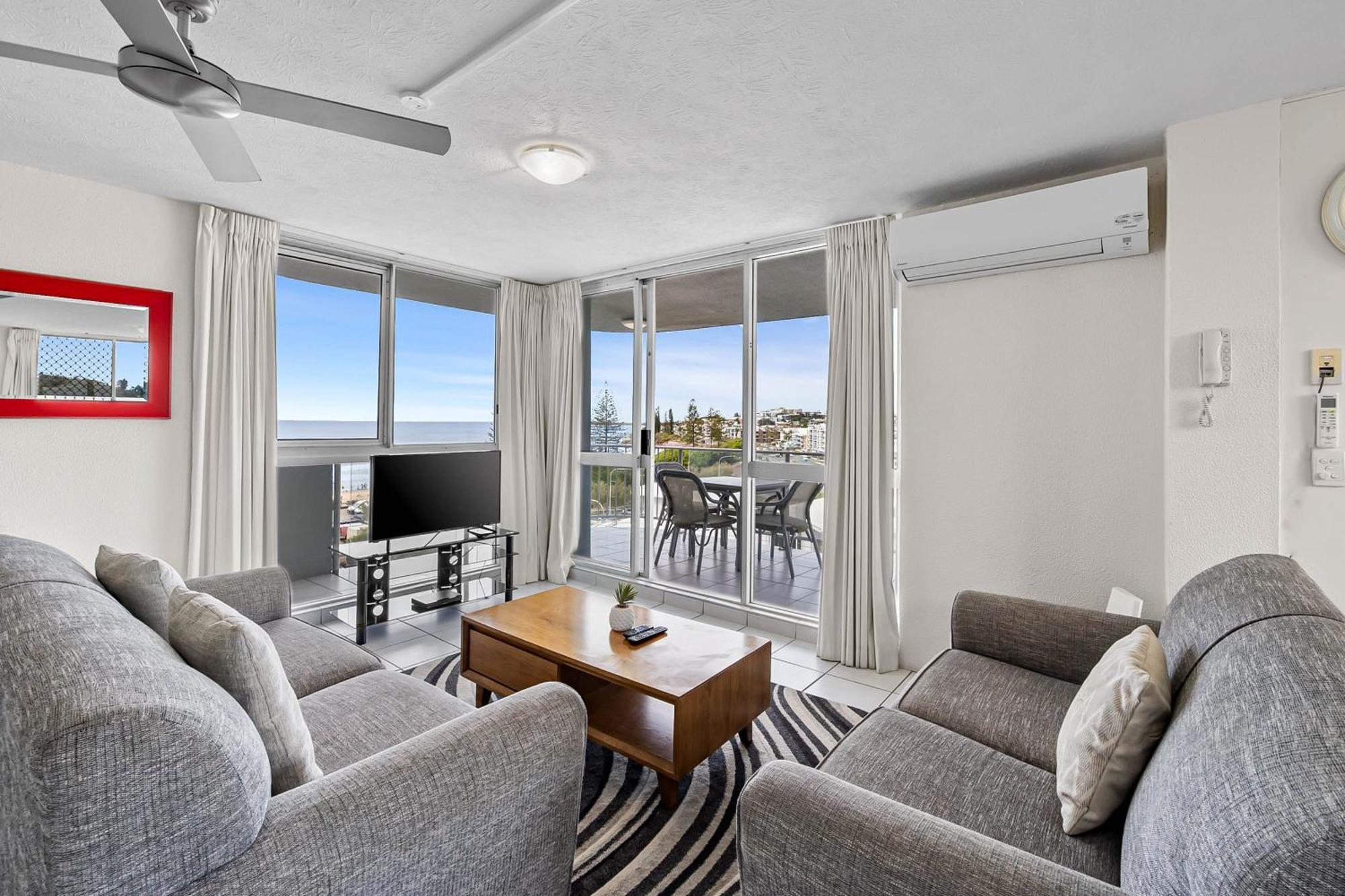 Mandolin Beachfront Resort Alexandra Headland Exterior foto
